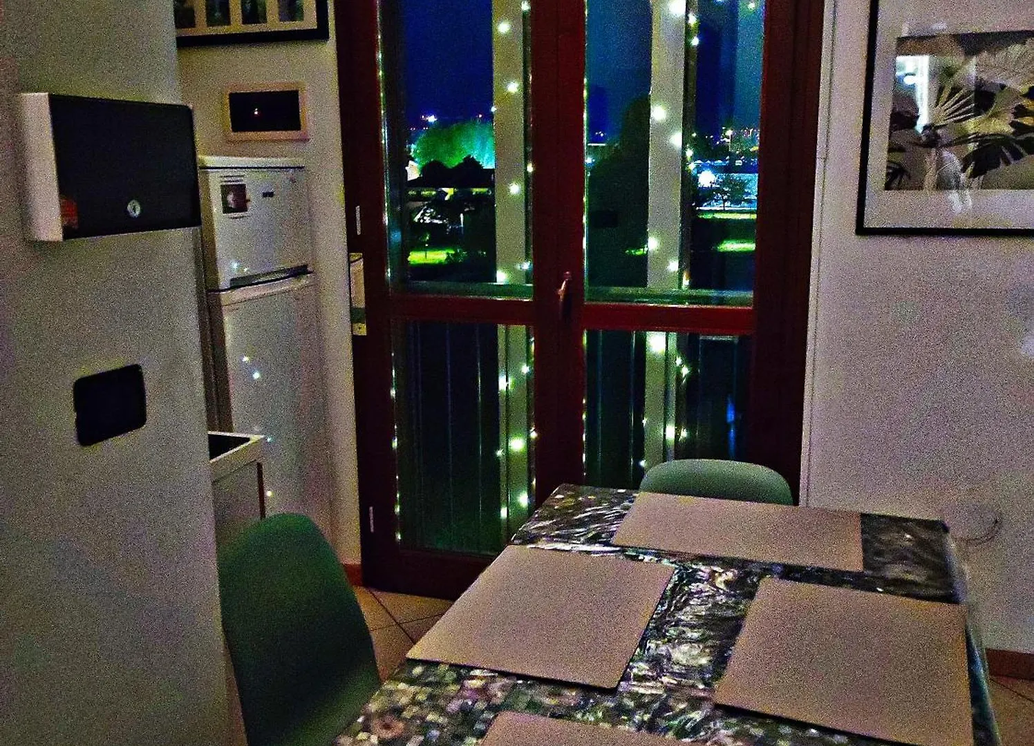 Apartment Kitchen 4 Beds Bolonia